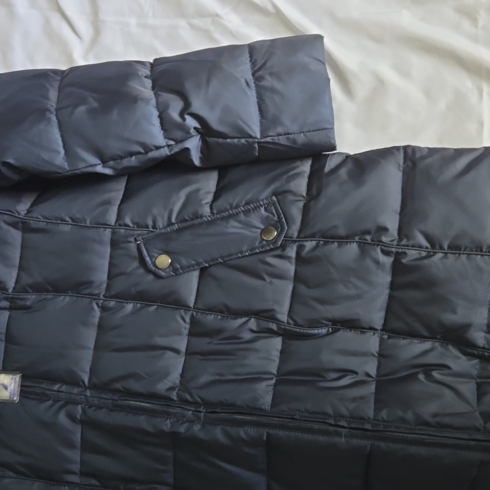 Jacket - Picture 3 of 12